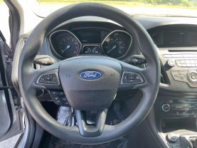 2016 Ford Focus - Image 30