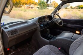 1993 TOYOTA HIACE VAN 1KZ-TE SUPER CUSTOM
