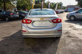2018 Chevrolet Cruze - Image 7