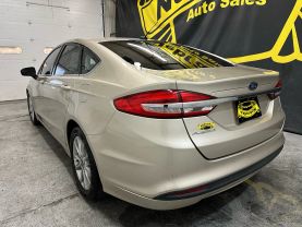 2017 FORD FUSION SEDAN 4-CYL, 2.5 LITER SE SEDAN 4D