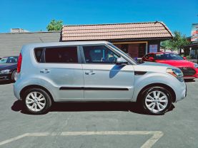 2013 KIA SOUL WAGON 4-CYL, 2.0 LITER + WAGON 4D