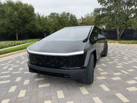 2024 TESLA CYBERTRUCK PICKUP DUAL AC ELECTRIC MOTORS ALL-WHEEL DRIVE PICKUP 4D 6 FT