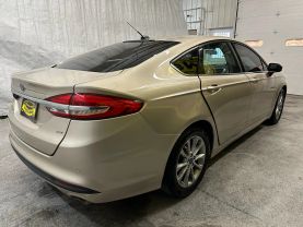 2017 FORD FUSION SEDAN 4-CYL, 2.5 LITER SE SEDAN 4D