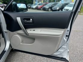 2013 NISSAN ROGUE SUV 4-CYL, 2.5 LITER SV W/SL PKG SPORT UTILITY 4D