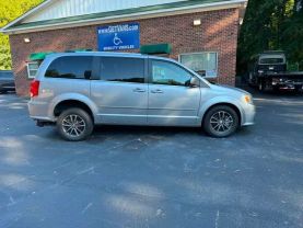 2017 DODGE GRAND CARAVAN PASSENGER PASSENGER V6, FLEX FUEL, 3.6 LITER SXT MINIVAN 4D