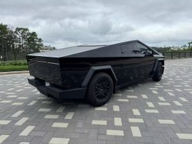 2024 TESLA CYBERTRUCK PICKUP DUAL AC ELECTRIC MOTORS ALL-WHEEL DRIVE PICKUP 4D 6 FT