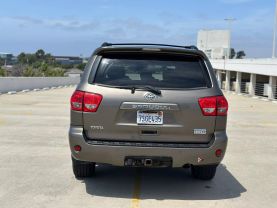 2008 TOYOTA SEQUOIA SUV V8, 5.7 LITER SR5 SPORT UTILITY 4D