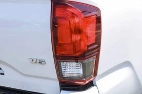 2019 TOYOTA TACOMA DOUBLE CAB PICKUP V6, 3.5 LITER TRD SPORT PICKUP 4D 6 FT