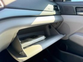 2017 HYUNDAI ELANTRA SEDAN 4-CYL, PZEV, 2.0 LITER SE SEDAN 4D
