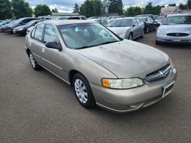 2001 Nissan Altima - Image 10