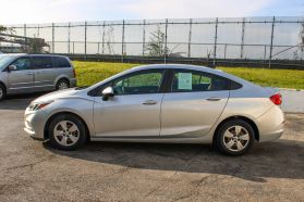 2018 Chevrolet Cruze - Image 5