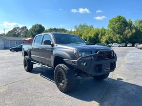 2011 TOYOTA TACOMA DOUBLE CAB PICKUP V6, 4.0 LITER PICKUP 4D 5 FT