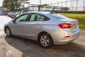 2018 Chevrolet Cruze - Image 6