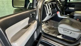 2008 TOYOTA SEQUOIA SUV V8, 5.7 LITER SR5 SPORT UTILITY 4D