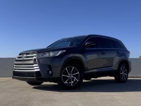 2019 TOYOTA HIGHLANDER SUV V6, 3.5 LITER XLE SPORT UTILITY 4D