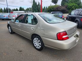 2001 Nissan Altima - Image 7