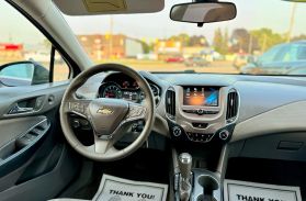 2017 CHEVROLET CRUZE SEDAN 4-CYL, TURBO, 1.4 LITER LT SEDAN 4D