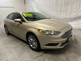 2017 FORD FUSION SEDAN 4-CYL, 2.5 LITER SE SEDAN 4D