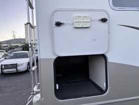 2007 FORD E450 SUPER DUTY CUTAWAY CUTAWAY V10, 6.8 LITER VAN CAB-CHASSIS 2D
