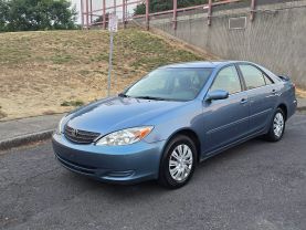 2004 TOYOTA CAMRY SEDAN 4-CYL, 2.4 LITER LE SEDAN 4D