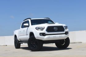 2019 TOYOTA TACOMA DOUBLE CAB PICKUP V6, 3.5 LITER TRD SPORT PICKUP 4D 6 FT