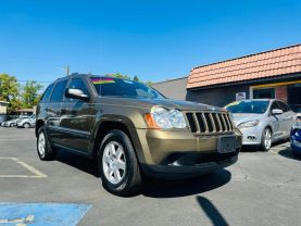 2009 JEEP GRAND CHEROKEE SUV V6, 3.7 LITER LAREDO SPORT UTILITY 4D