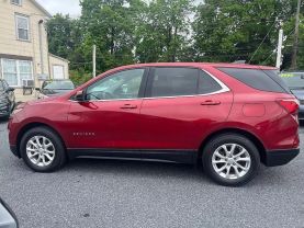 2018 Chevrolet Equinox Lt Sport Utility 4d - Image 2