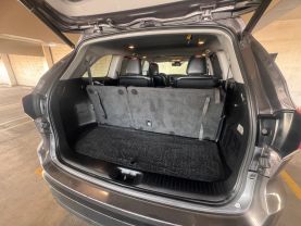 2019 TOYOTA HIGHLANDER SUV V6, 3.5 LITER XLE SPORT UTILITY 4D