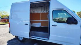 2020 NISSAN NV2500 HD CARGO CARGO V6, 4.0 LITER S VAN 3D