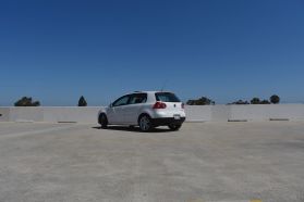 2007 VOLKSWAGEN RABBIT HATCHBACK 5-CYL, PZEV, 2.5 LITER HATCHBACK 4D