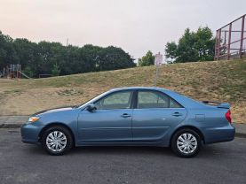 2004 TOYOTA CAMRY SEDAN 4-CYL, 2.4 LITER LE SEDAN 4D
