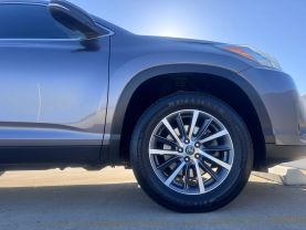 2019 TOYOTA HIGHLANDER SUV V6, 3.5 LITER XLE SPORT UTILITY 4D