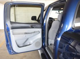 2006 TOYOTA TACOMA DOUBLE CAB PICKUP V6, 4.0 LITER PRERUNNER PICKUP 4D 5 FT