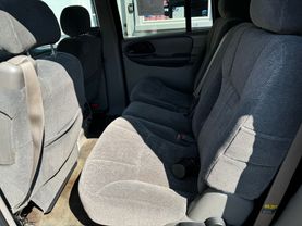 2004 CHEVROLET TRAILBLAZER