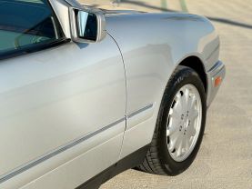 1999 MERCEDES-BENZ E-CLASS SEDAN V6, 3.2 LITER E 320 SEDAN 4D