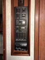 2003 WINNEBAGO ADVENTURER SERIES RV & CAMPERS - 31W WORKHORSE 