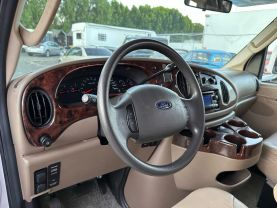 2007 FORD E450 SUPER DUTY CUTAWAY CUTAWAY V10, 6.8 LITER VAN CAB-CHASSIS 2D
