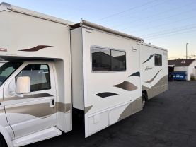 2007 FORD E450 SUPER DUTY CUTAWAY CUTAWAY V10, 6.8 LITER VAN CAB-CHASSIS 2D