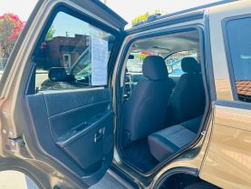 2009 JEEP GRAND CHEROKEE SUV V6, 3.7 LITER LAREDO SPORT UTILITY 4D
