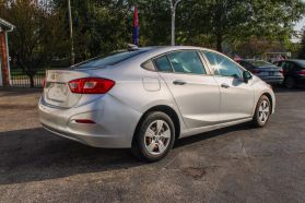 2018 Chevrolet Cruze - Image 8