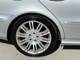 2006 MERCEDES-BENZ E-CLASS SEDAN V8, 5.0 LITER E 500 SEDAN 4D