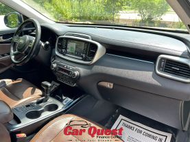 2019 Kia Sorento - Image 22