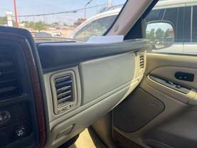 2004 CADILLAC ESCALADE SUV V8, 6.0 LITER SPORT UTILITY 4D