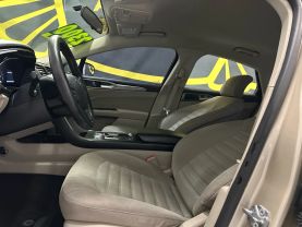 2017 FORD FUSION SEDAN 4-CYL, 2.5 LITER SE SEDAN 4D