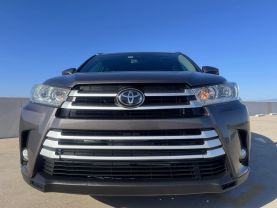 2019 TOYOTA HIGHLANDER SUV V6, 3.5 LITER XLE SPORT UTILITY 4D