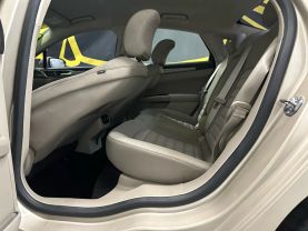2017 FORD FUSION SEDAN 4-CYL, 2.5 LITER SE SEDAN 4D