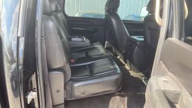 2011 Chevrolet Silverado 3500 Hd Crew Cab - Image 22