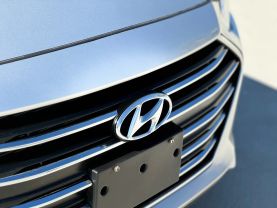 2017 HYUNDAI ELANTRA SEDAN 4-CYL, PZEV, 2.0 LITER SE SEDAN 4D