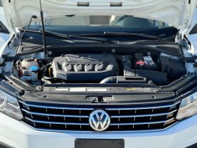 2019 VOLKSWAGEN PASSAT SEDAN 4-CYL, TURBO, 2.0 LITER 2.0T WOLFSBURG EDITION SEDAN 4D