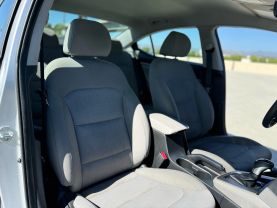 2017 HYUNDAI ELANTRA SEDAN 4-CYL, PZEV, 2.0 LITER SE SEDAN 4D